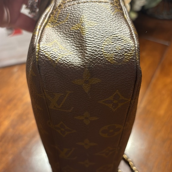 Louis Vuitton, authentic monogram PVC Trousse Toilette 28 brown COA - Picture 7 of 15